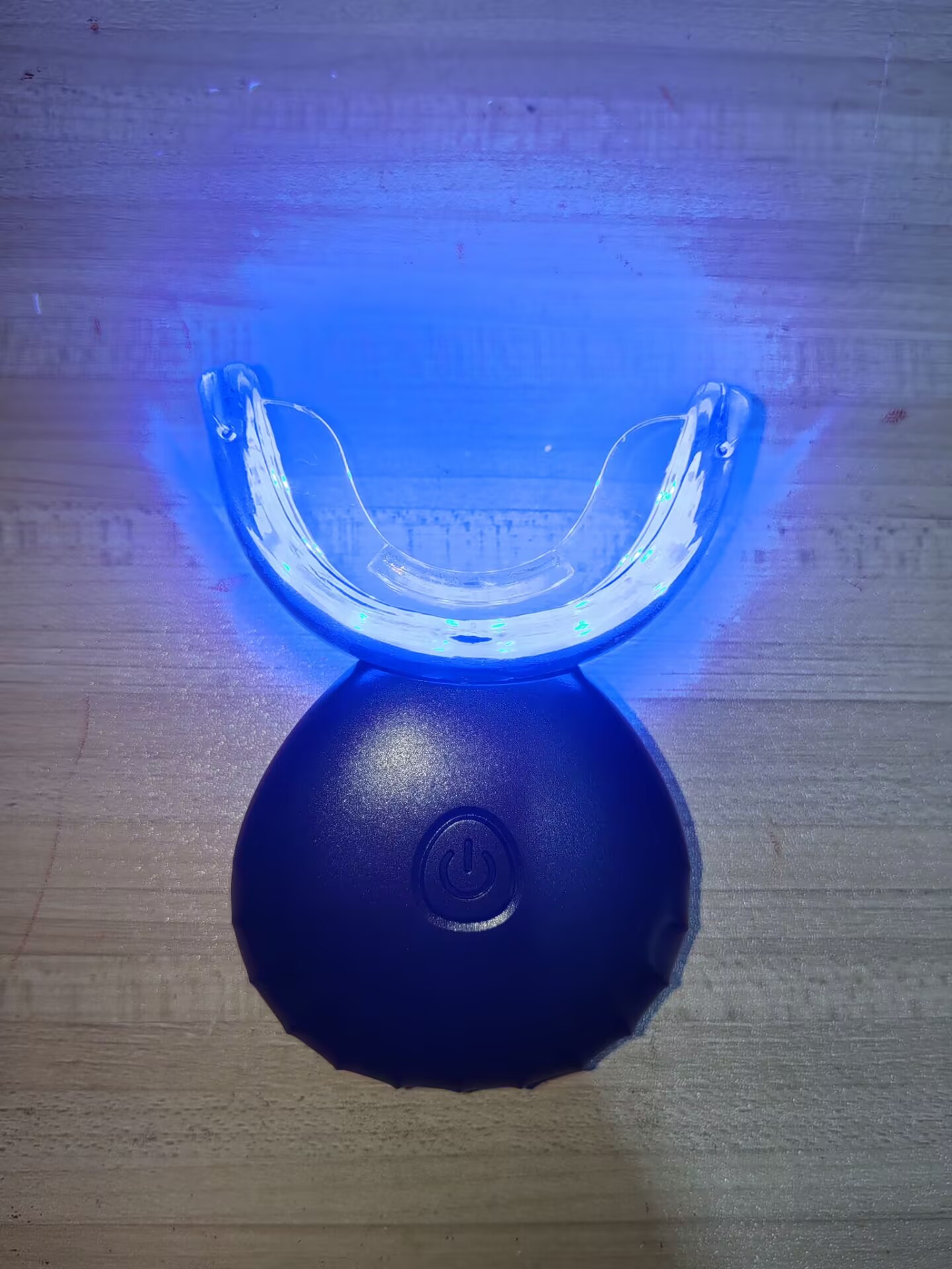 Soins bucco-dentaires Blanchim - Teeth Whitening With Blue Light avis et prix